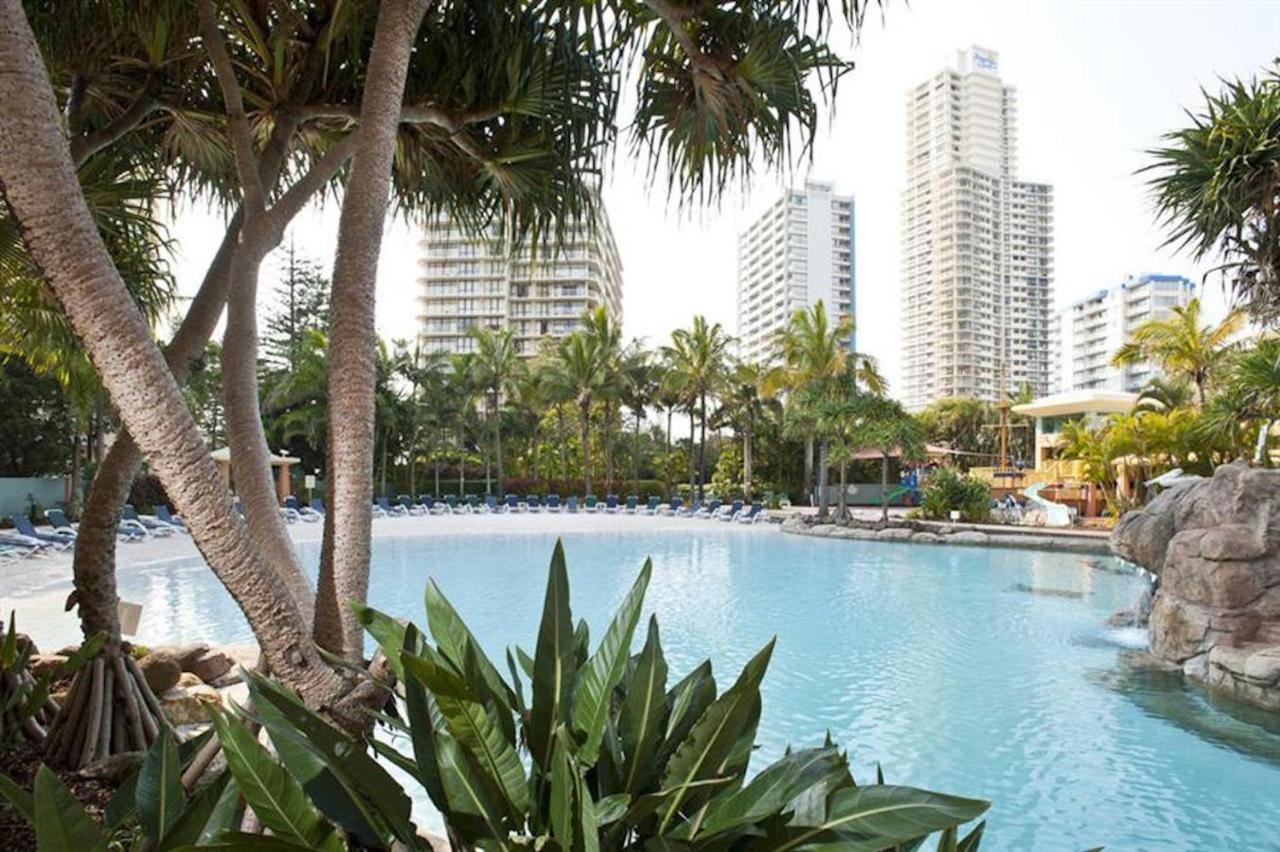 Holiday Holiday Crown Towers Gold Coast Dış mekan fotoğraf
