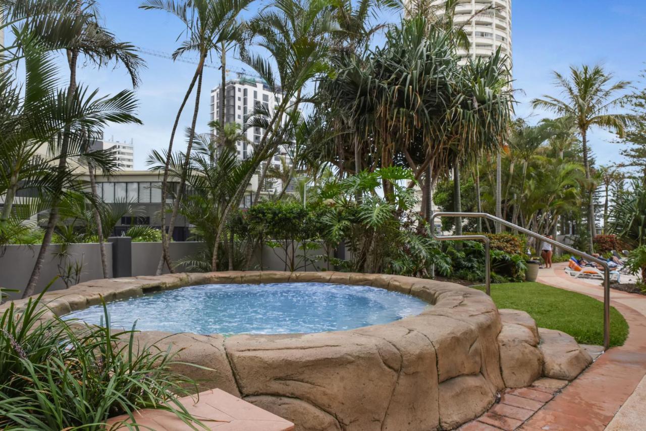 Holiday Holiday Crown Towers Gold Coast Dış mekan fotoğraf